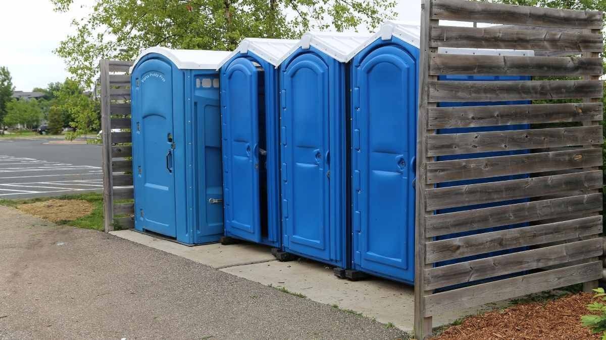 Porta Potty Rental Pros - Quality Portable Restroom Services in San Patricio, NM, 88348